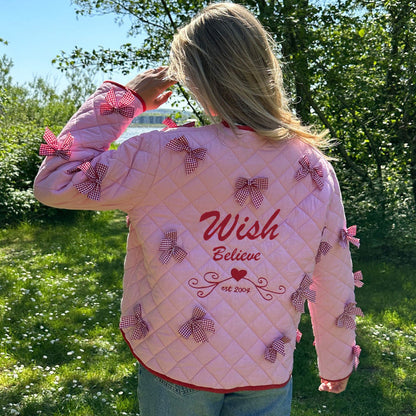 Veste matelassée avec broderie en forme de nœud