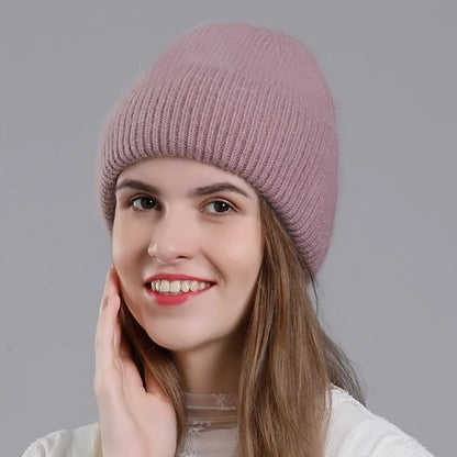 Bonnet d'Hiver Doux avec Cristaux - Bonnet Femme Tricoté Élégant - Collection Hiver Chic et Confortable