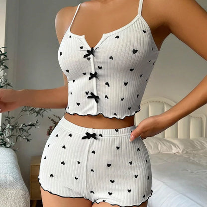 Ensemble Pyjama Femme Sexy 2 Pièces - Top Bretelles Croisé et Short Motif Cœurs - Nuisette Pyjama en Polyester