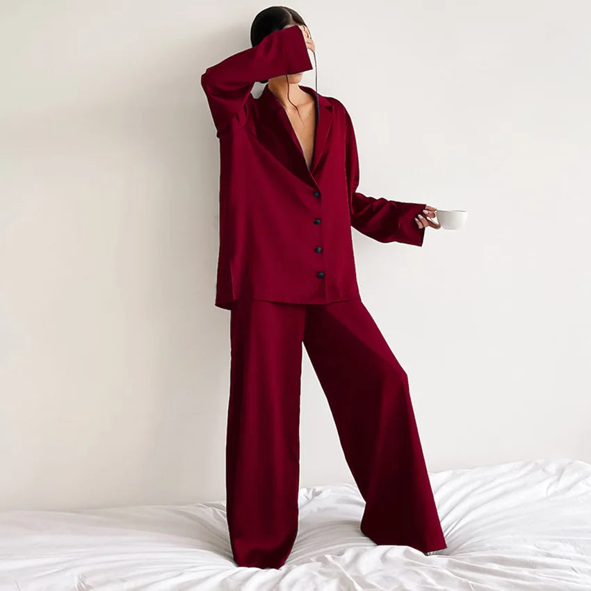 Ensemble Pyjama Femme Satin Oversize - Pyjama Chic Décolleté V - Manches Longues et Pantalon Large