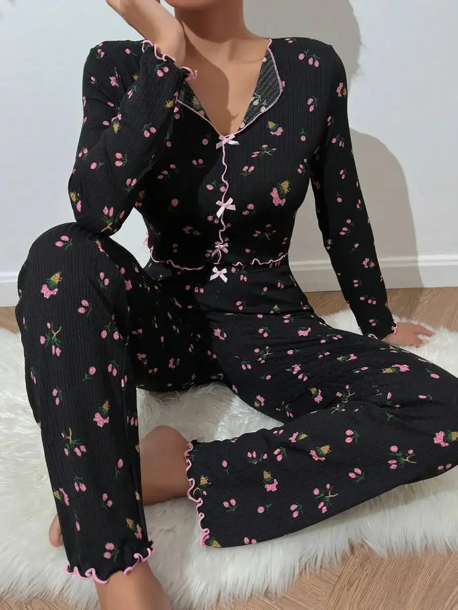 Ensemble Pyjama Femme Hiver Luxe - Pyjama Long Imprimé Floral - Vêtement de Nuit Chaud et Élégant pour Automne-Hiver