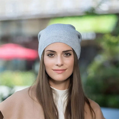 Bonnet Femme Hiver Coton et Polyester - Beanie Chaud et Élastique - Chapeau Casual pour Activités Quotidiennes