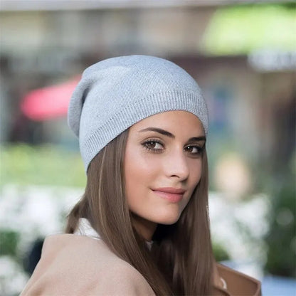 Bonnet Femme Hiver Coton et Polyester - Beanie Chaud et Élastique - Chapeau Casual pour Activités Quotidiennes