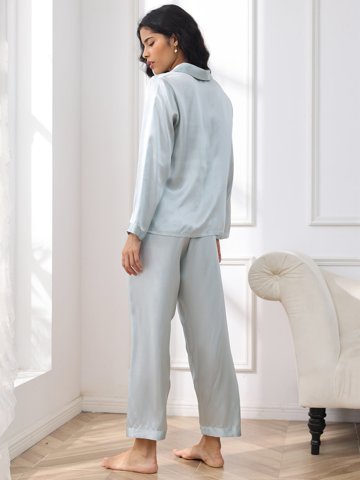 Ensemble Pyjama Femme en Soie Pure avec Boutons