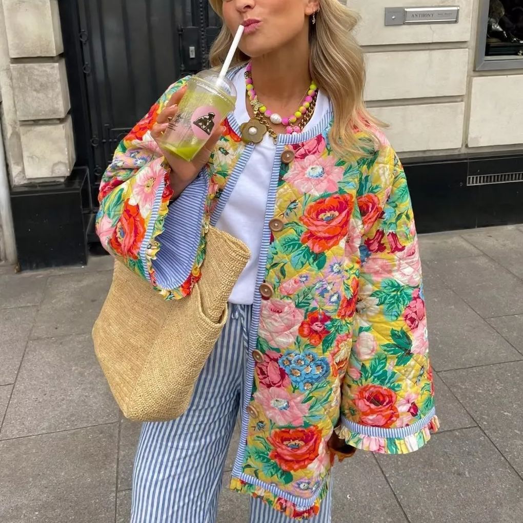 Veste Artistique en Polyester avec Imprimé Patchwork Floral en Roses - Élégance Boho au Quotidien