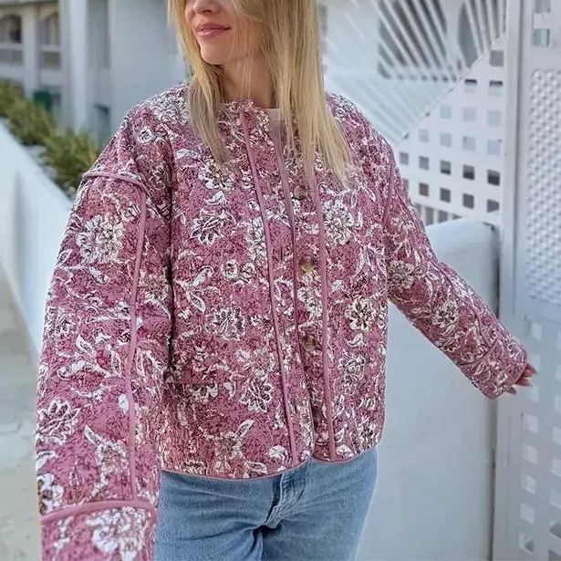 Veste Matelassée Vintage à Imprimé Floral - Élégance et Confort pour un Style Retro